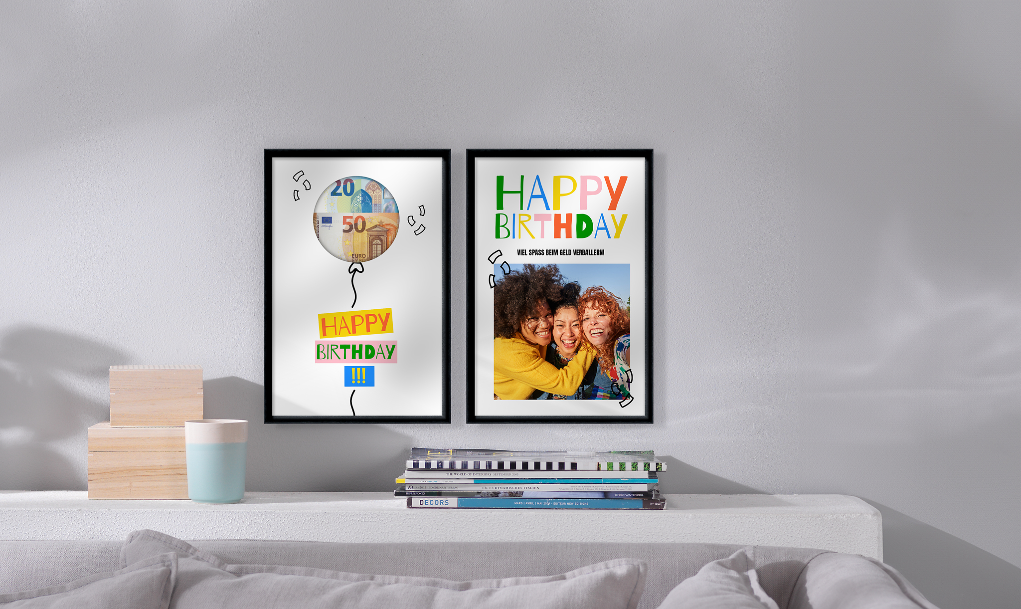 Fotocadeau met design voor een verjaardag in een zwarte lijst aan de muur