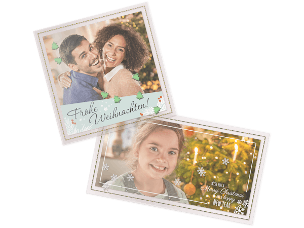 Freisteller von selbst gebastelten Weihnachtskarten mit Familienmotiven