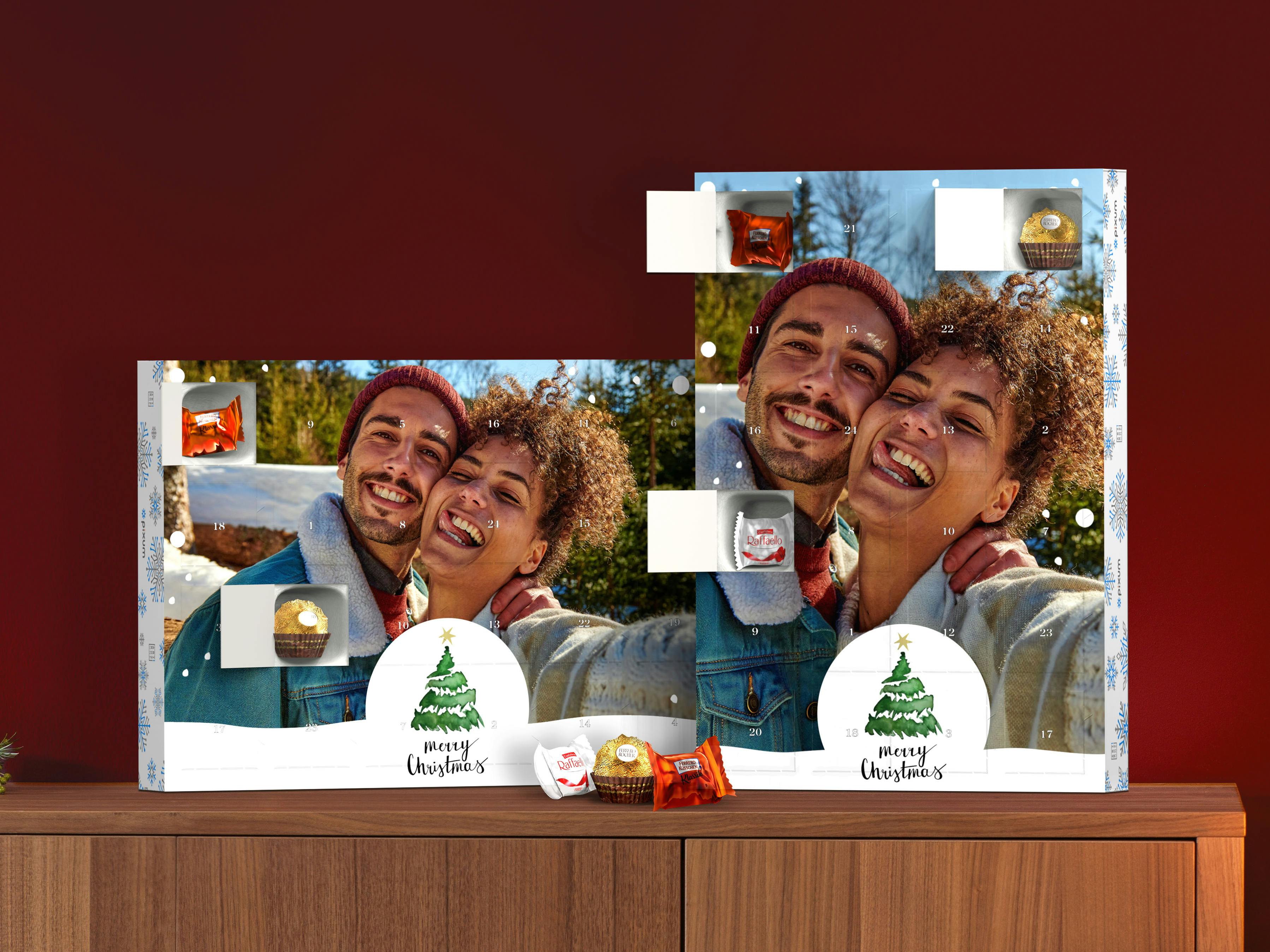 Calendarios de Adviento personalizados con bombones Ferrero Rocher con foto de una pareja joven