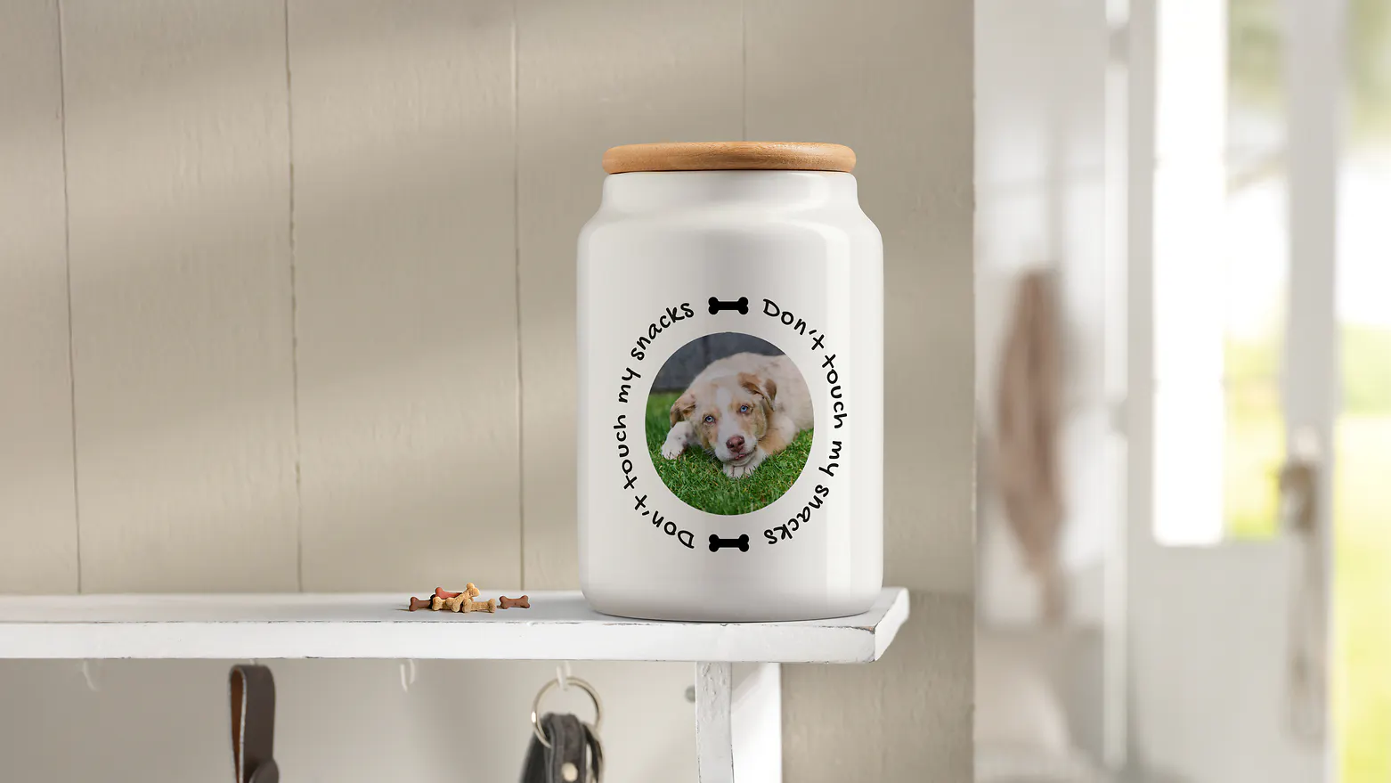 Keksdose mit einem Hundefoto Keksdose mit einem Hundefoto