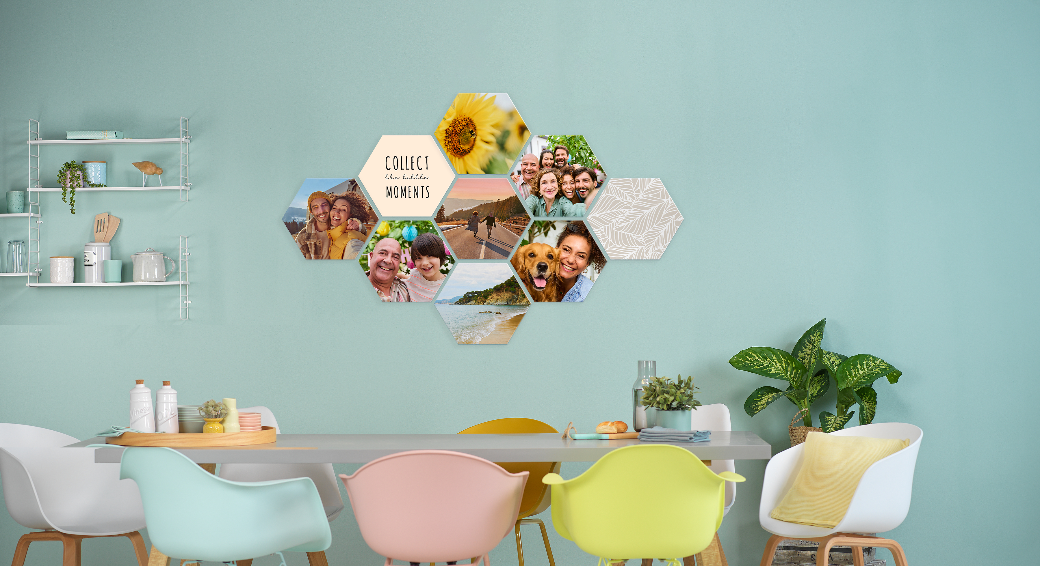 9 Tiles photo hexagones avec photos de famille sur un mur turquoise 