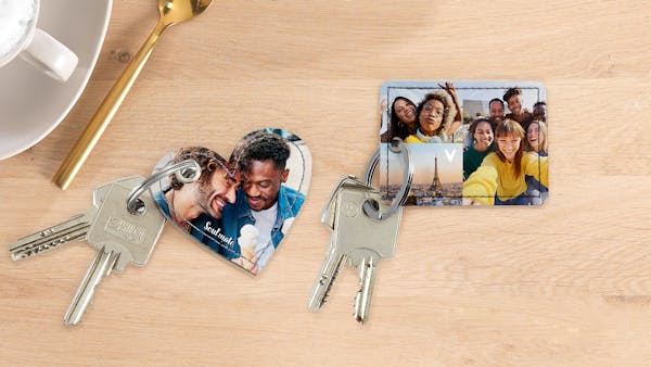 Schlüsselanhänger mit Foto Foto-Schlüsselanhänger mit Foto-Collage und Bildern von einer Städtereise.