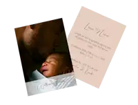 Geboortjekaartjes maken met foto en een persoonlijke boodschap Geboortekaartje met een familiefoto en informatie over de geboorte